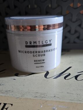 DRMTLGY Microdermabrasion Scrub